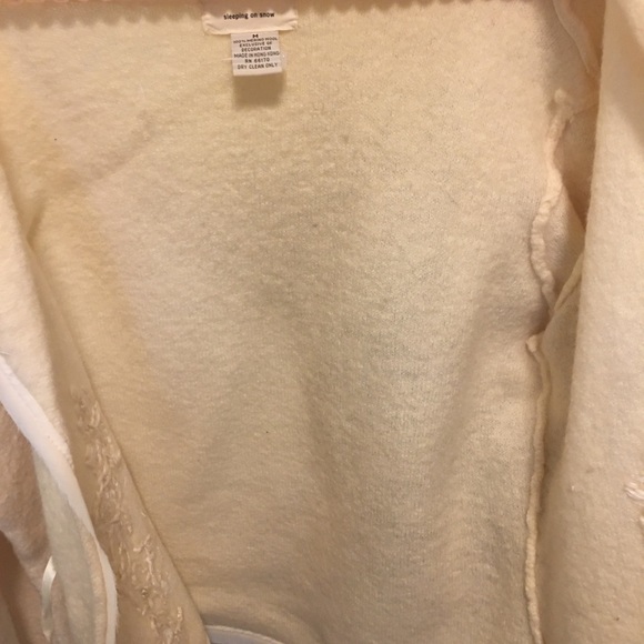 Sweater - Picture 5 of 6